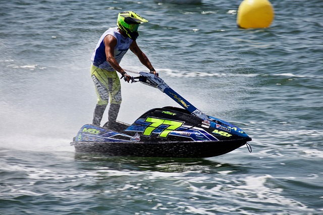 强调前场高 强调前场高